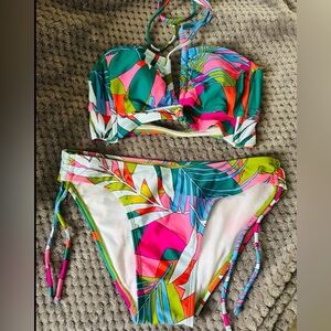 Xhilaration Tropical Print Bikini Set